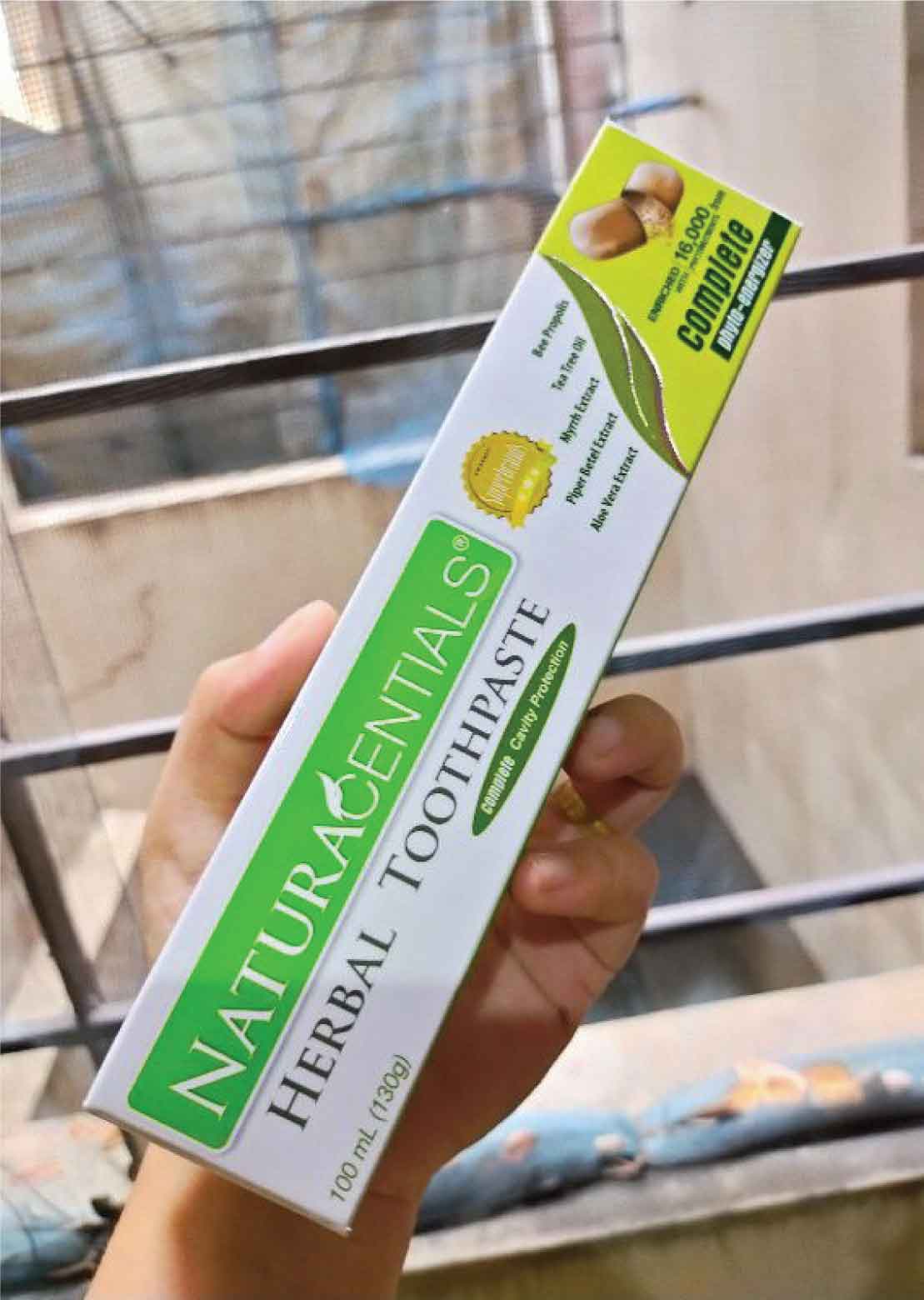 Click to view full screen NaturaCentials Herbal Toothpaste photo review